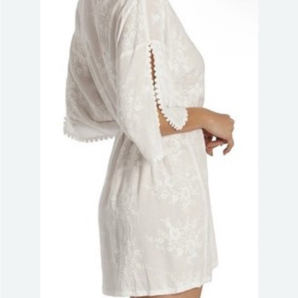 In Bloom. White Robe. XL. NWT - Picture 2 of 5